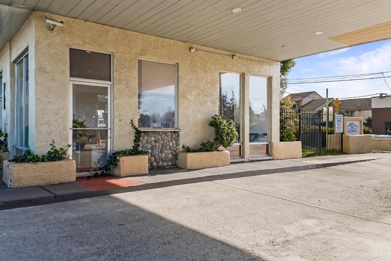 Heritage Inn Express Hayward Exterior foto