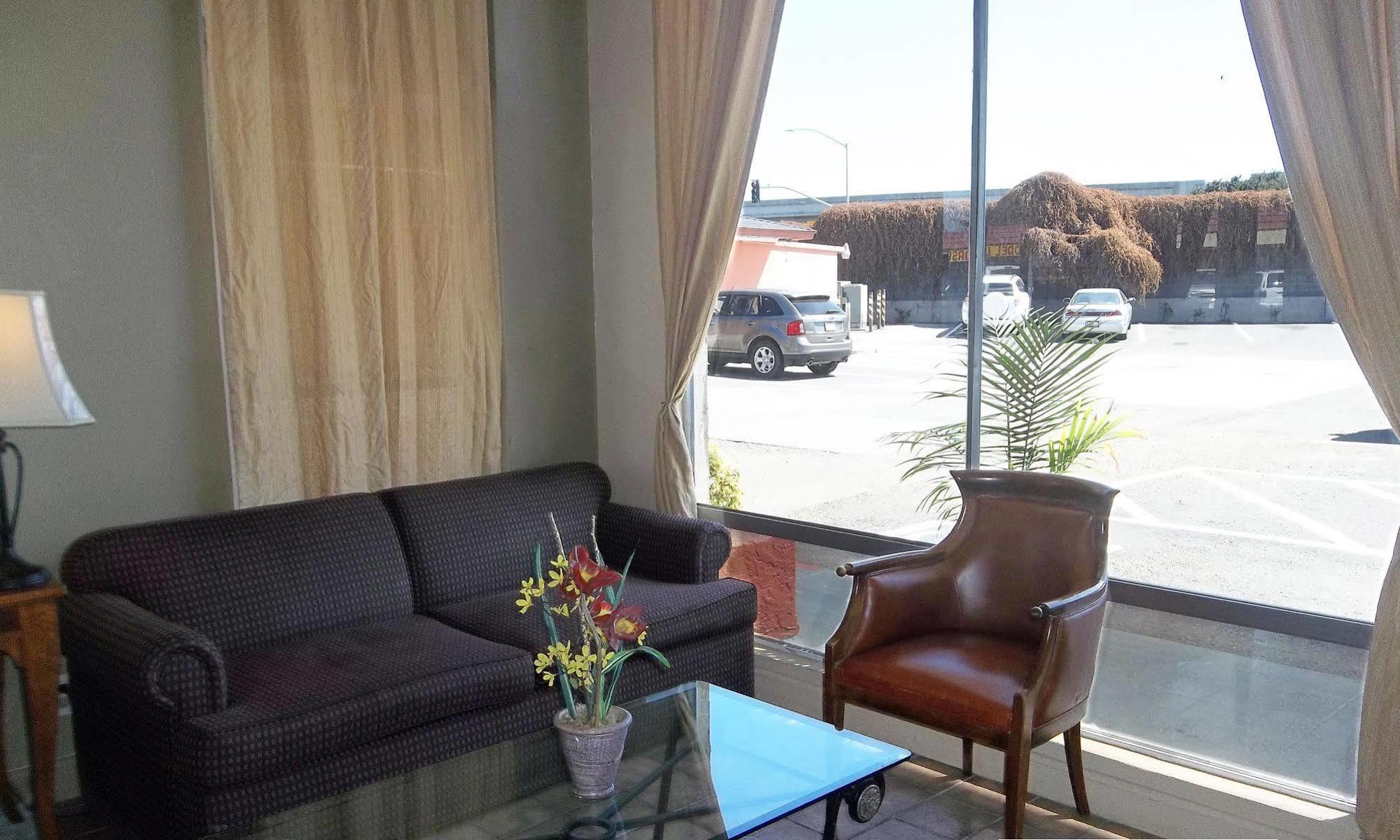Heritage Inn Express Hayward Exterior foto